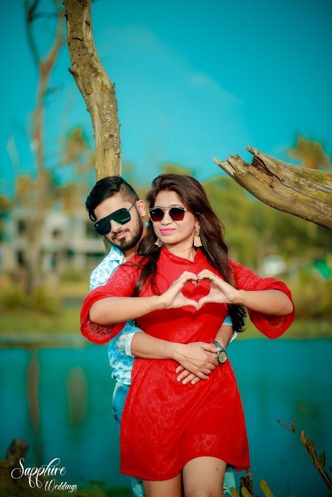 Couple Pre Wedding Photography Pose