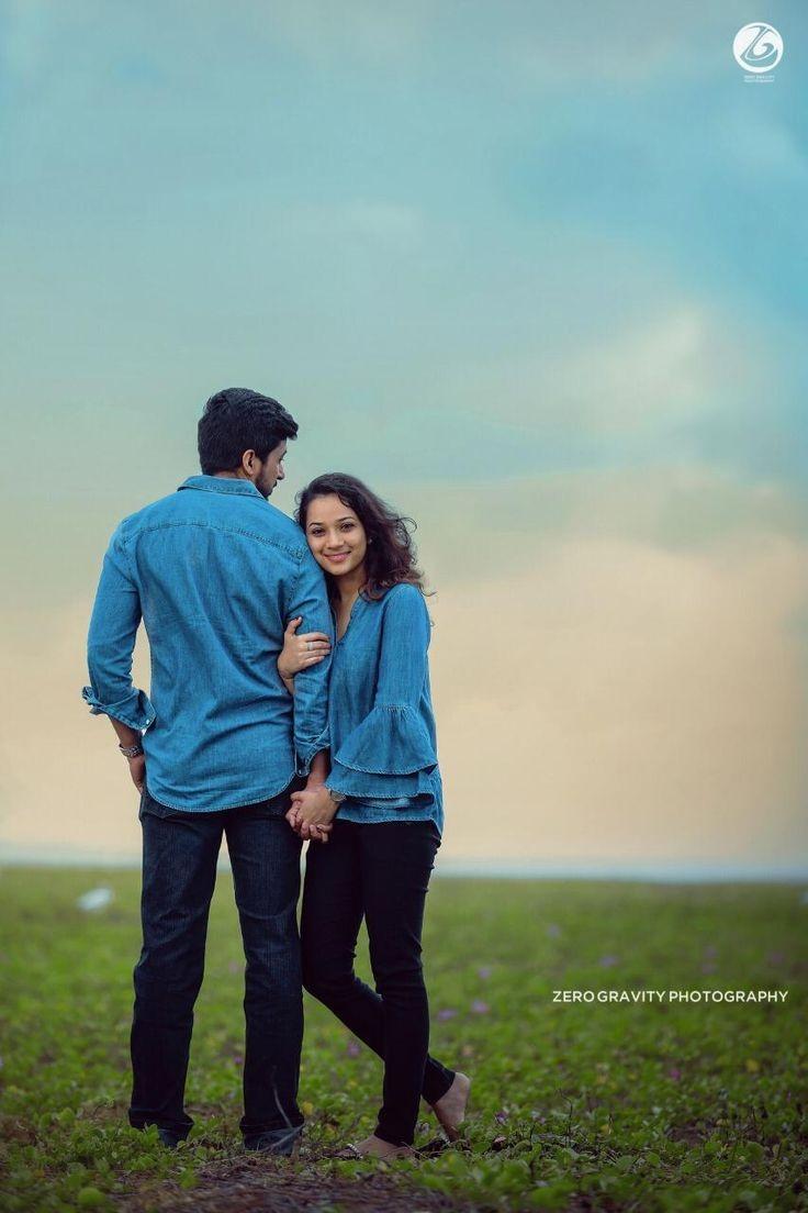 Couple Pre Wedding Photography Pose