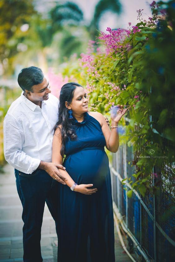 Pregnancy Photography Pose