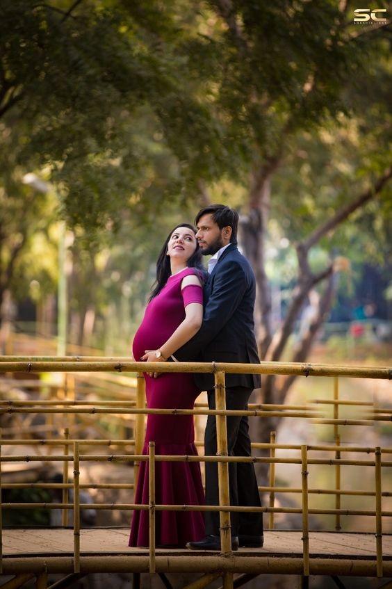 Pregnancy Photography Pose