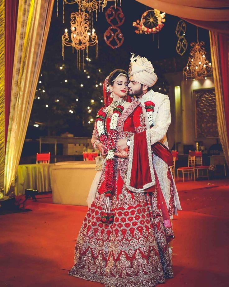 Couple Indian Wedding Photography Pose