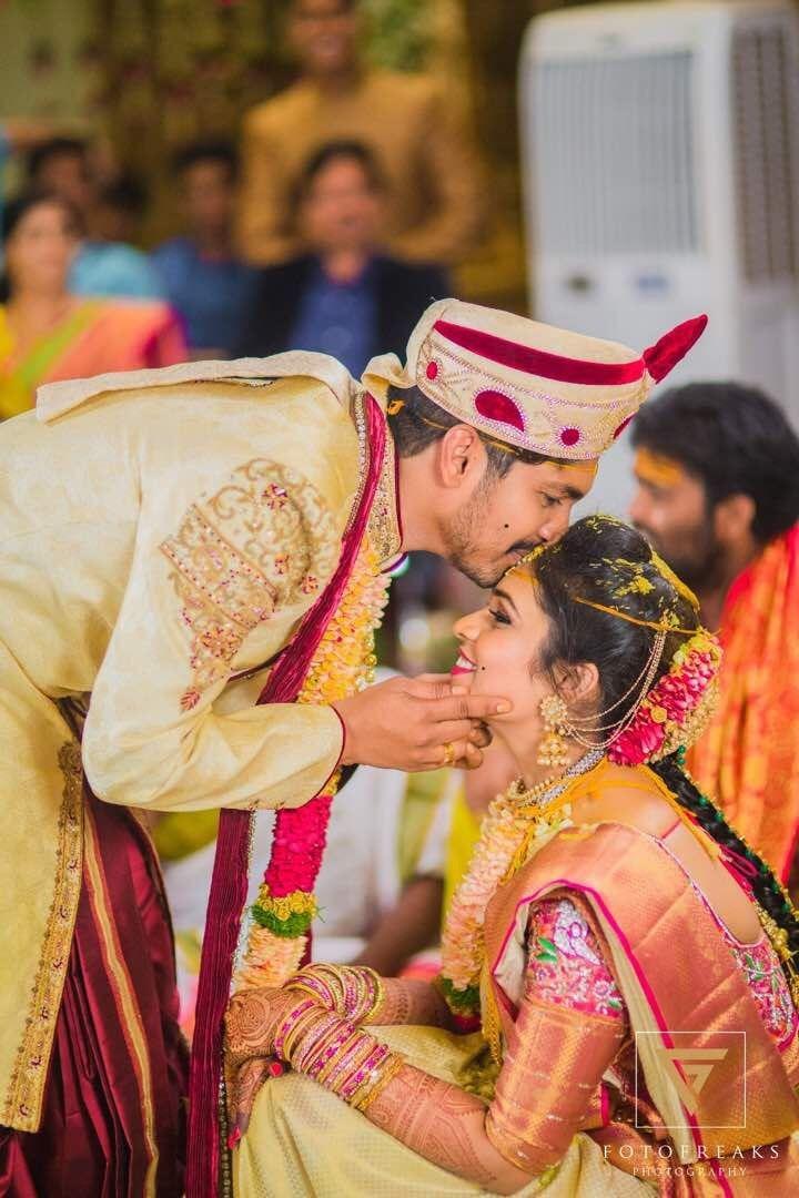 Couple Indian Wedding Photography Pose