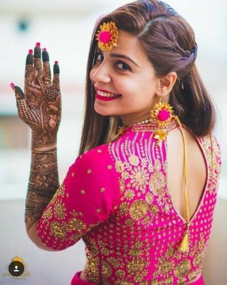 Couple Mehndi Photography Poses